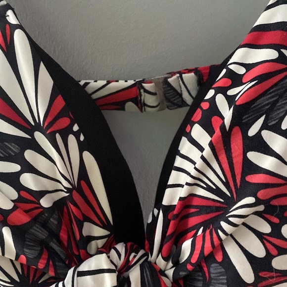 Bikini Bathing Suit Set - top size 10/ skirt size large - Picture 2 of 6